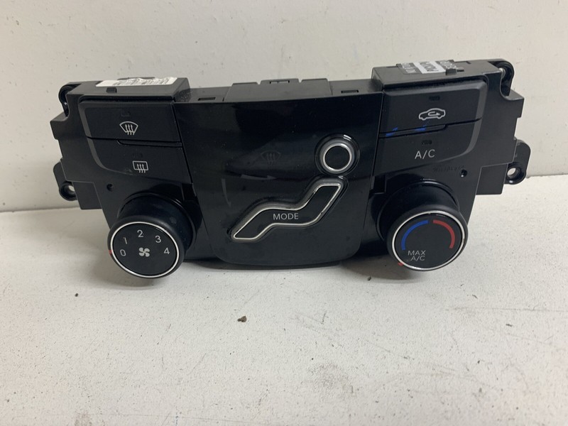 2012-2013 Hyundai Sonata Heater A/C Temperature Climate Switch Panel HVAC Oem