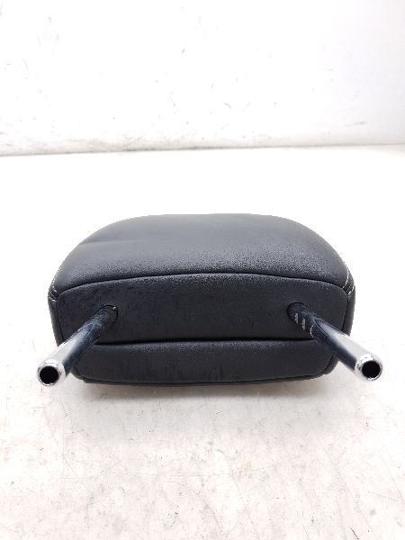 2011 TOYOTA SIENNA SE DRIVER SIDE FRONT LEATHER HEADREST ASSEMBLY