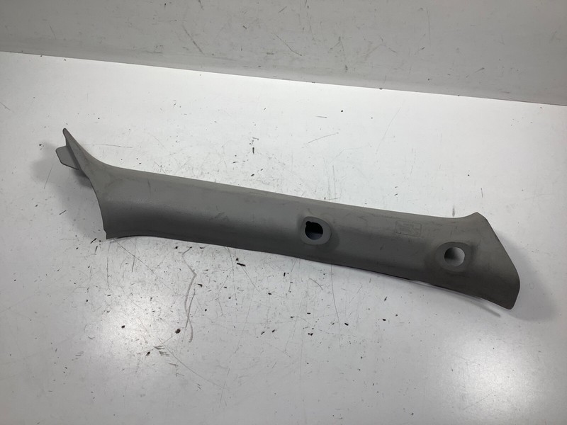 06-07 Honda Ridgeline Garnish Assy., R. FR. Pillar Gray 84101-SJC-A01 OEM