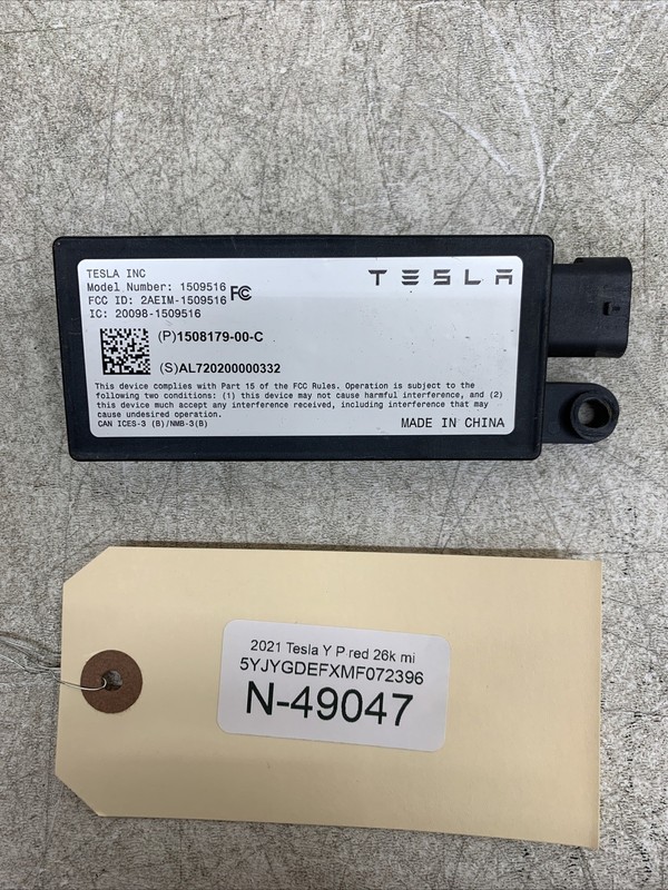 20-21 Tesla Y Bluetooth Antenna Trunk Proximity Module OEM 150817900C 49047 B142