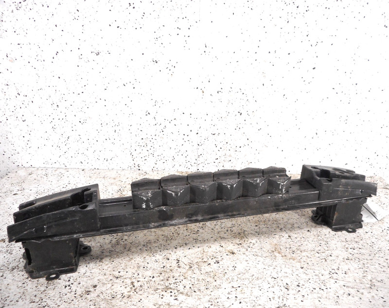 2019 19 Alfa Romeo Giulia Rear Bumper Reinforcement Rebar OEM