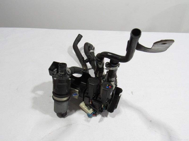 08-12 Maserati Granturismo S 2010 Heater Control Valve Pump Pipe Hose Tube ^:O