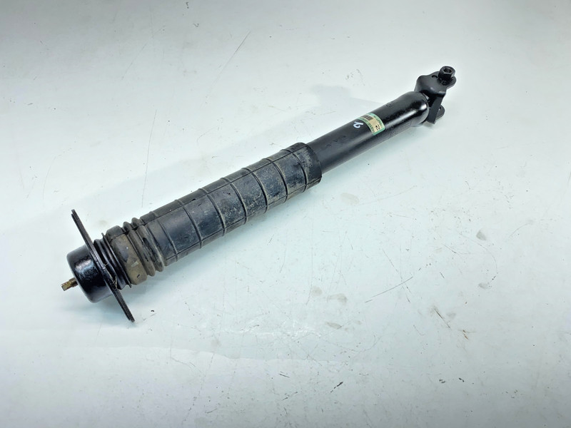 07-13 Infiniti G35 G37 Sedan RWD Rear Left or Right Shock Strut Absorber OEM✅