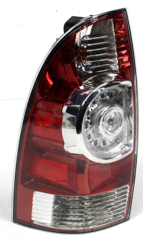 OEM Toyota Tacoma Left Driver Side LED Tail Lamp 81560-04160 Lens Chipped