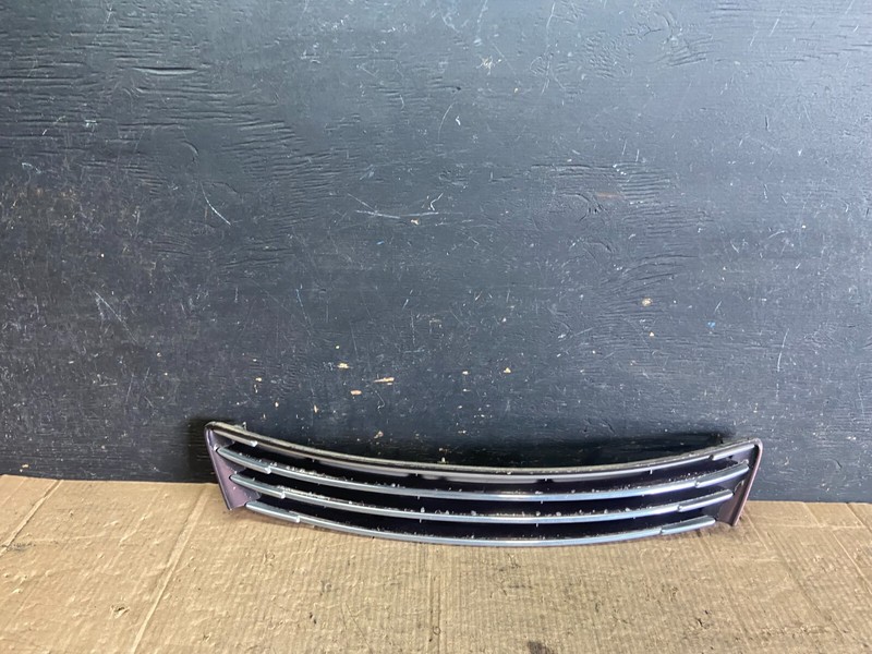 2002 to 2003 Lexus ES330 Front Upper Grill Grille O6304 OEM DG