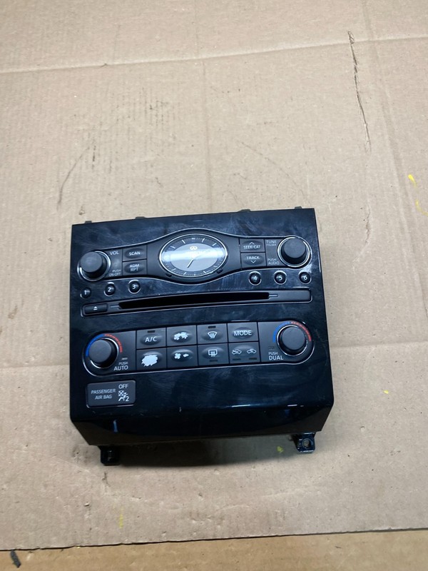 2009 to 2012 Infiniti FX35 Front Radio A/C Heater Switch Control Panel R3029 DG