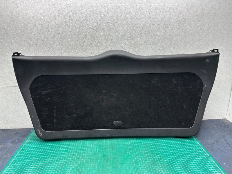 06-11 Mercedes-Benz ML350 W164 - REAR TAILGATE LIFT GATE TRIM PANEL COVER OEM