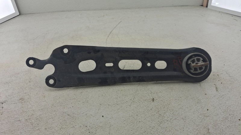 2018-2021 CHEVROLET EQUINOX REAR RIGHT SUSPENSION TRAILING CONTROL ARM OEM