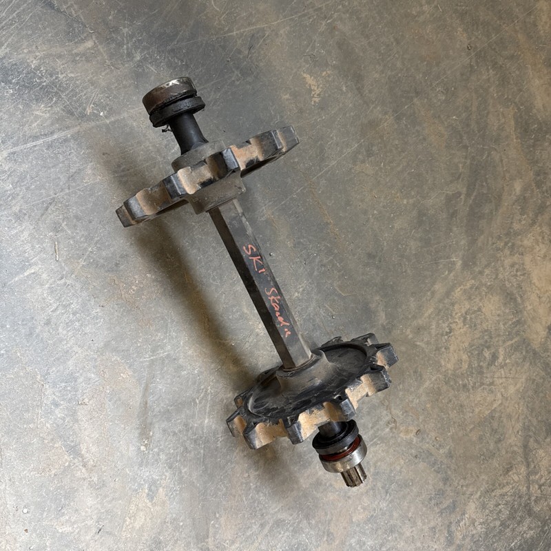 1983 - 1986 SKIDOO SKANDIC 377Vintage Snowmobile Track Shaft And Drivers