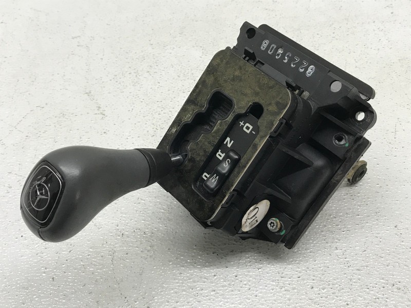 00-03 Mercedes W208 CLK430 CLK320 Floor Shifter Gear Shift Selector OEM
