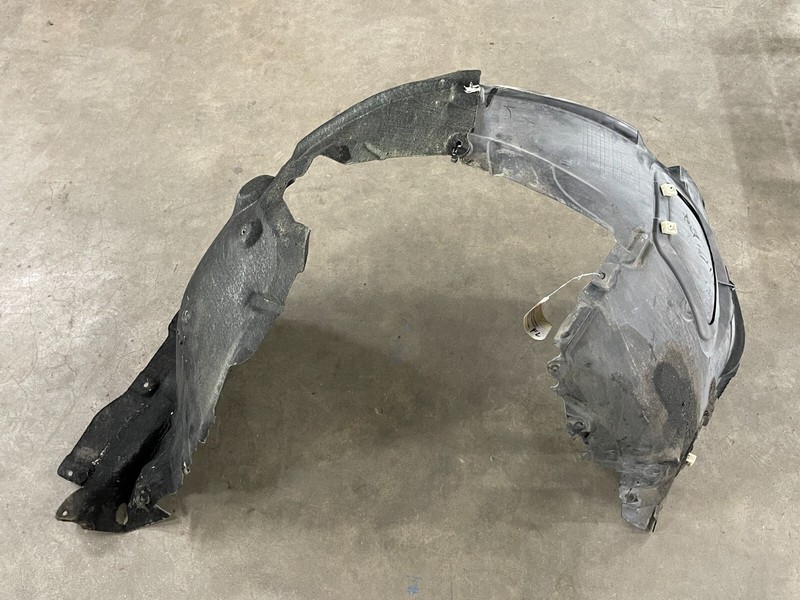 ⭐2012-2018 BMW 6-SERIES FRONT LEFT DRIVER SIDE FENDER LINER SPLASH GUARD LOT2412