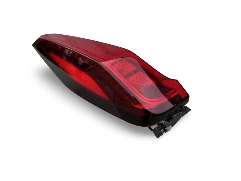 19-24 CADILLAC XT4 LEFT TAILLIGHT QUARTER MOUNTED AWD 72K -PREMIUM LUXURY- 66772