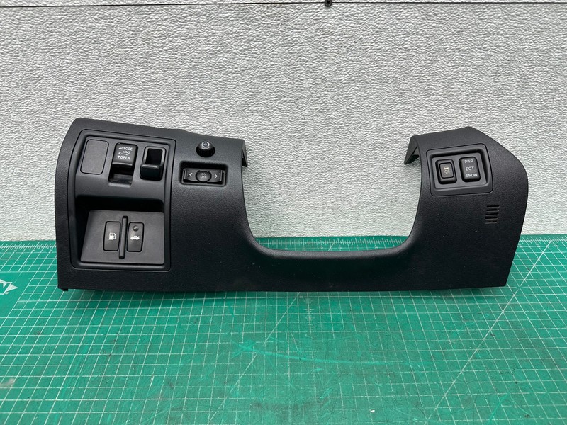 10-12 Lexus IS250 IS350 FRONT LEFT DASH KNEE TRIM COVER PANEL W/ SWITCHES OEM