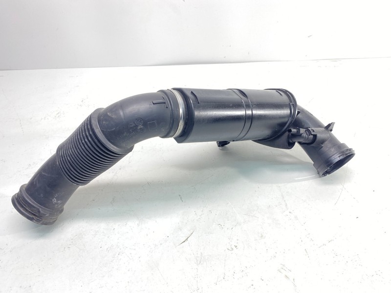 16-23 BMW F39 F44 F48 228 X1 X2 28i Turbo Engine Air Filter Pipe Hose 51K OEM✅