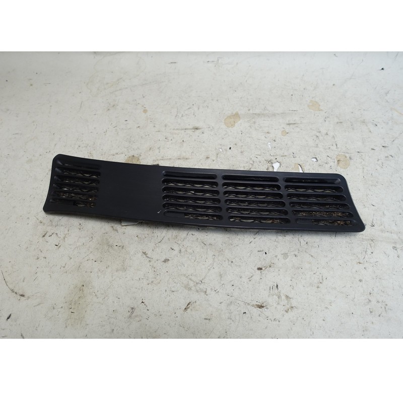 BMW E30 3-Series Right Front Cowl Grille Cover Passenger 1984-1993 Factory OEM