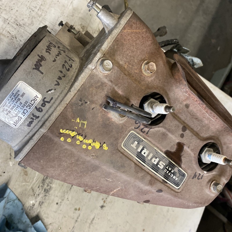 Vintage 1970’s 80’s Arctic Cat Jag 3000 Fan Suzuki Spirit Snowmobile Motor Good