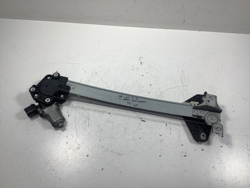 06-011 Honda Civic 4DR Left Rear Window Regulator with Power 72750-SNA-A02 OEM