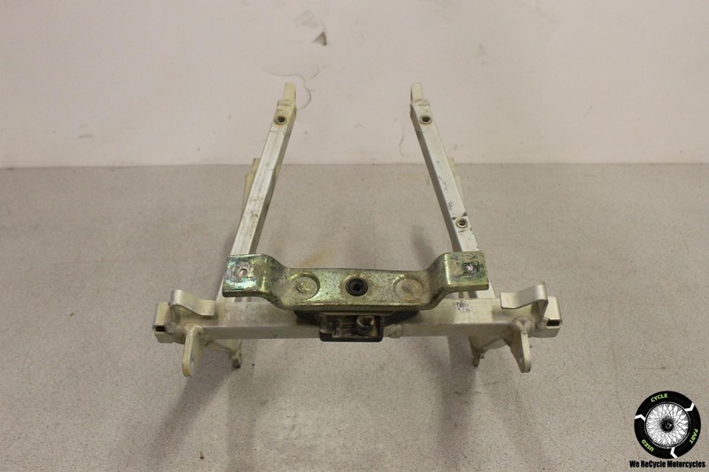 1999 Suzuki GSXR750 REAR SUBFRAME BACK SUB FRAME MOUNT BRACKET GSXR 750 99