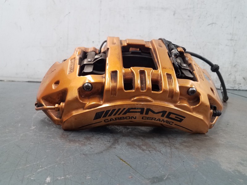 2014 Mercedes AMG E 63 S Right Front Ceramic Brake Caliper #9590 Q3
