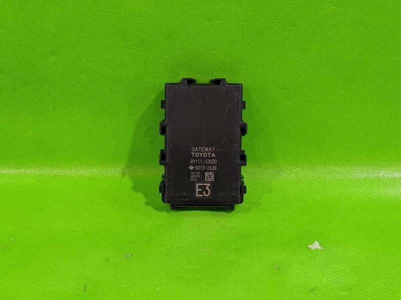 19-23 COROLLA HTBK NETWORK GATEWAY CONTROL MODULE OEM 4284-60