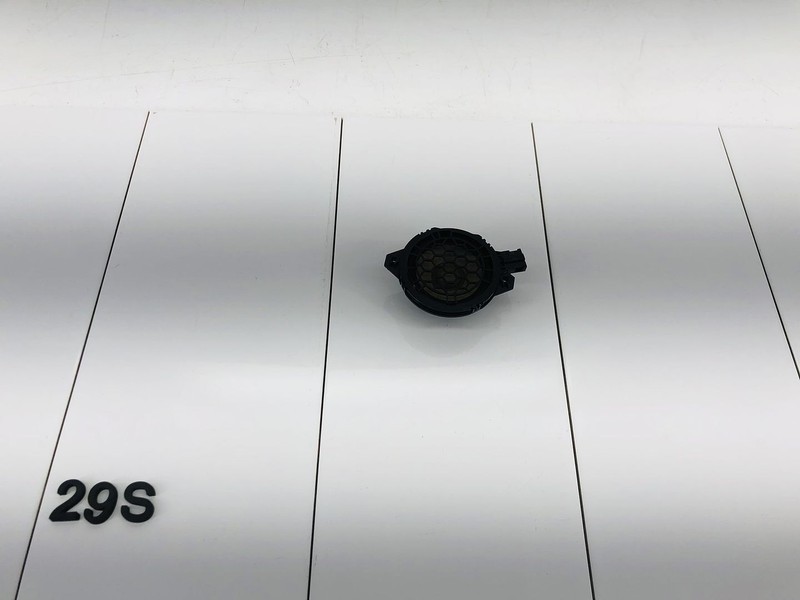 15-20 AUDI A3 QUATTRO CENTER INSTRUMENT PANEL SOUND AUDIO SPEAKER OEM