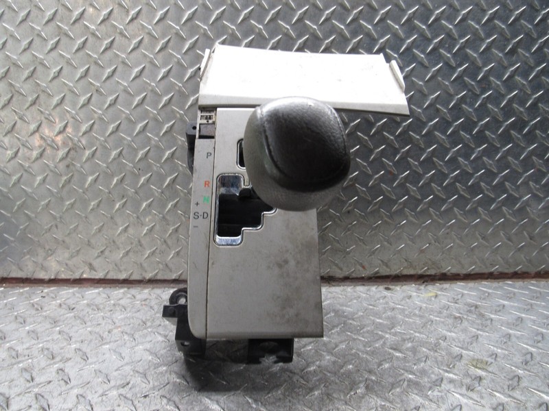 2010 TOYOTA CAMRY AUTOMATIC FLOOR SHIFT SHIFTER ASSEMBLY