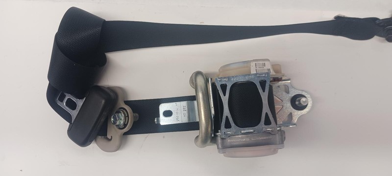 16-'21 HONDA CIVIC Right Passnger Front Seat Belt Retractor OEM Trim Code GR