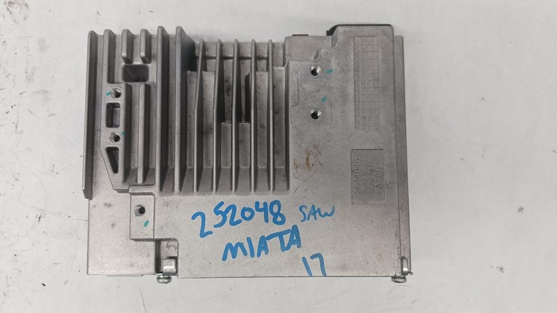 16-'17 MAZDA MX-5 MIATA radio receiver head unit OEM 1 Year Wnty!