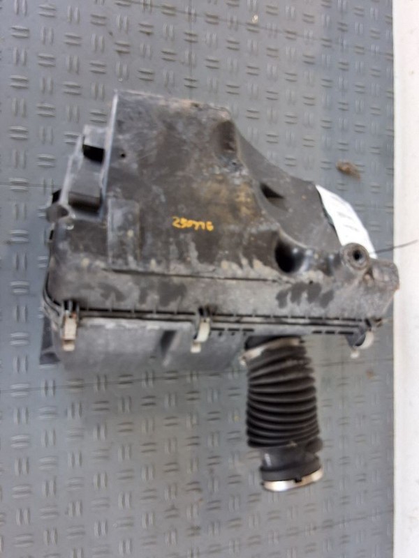 2009-2011 Buick Lucerne Air Cleaner Intake Box 3.9L Federal Emissions Opt NT7