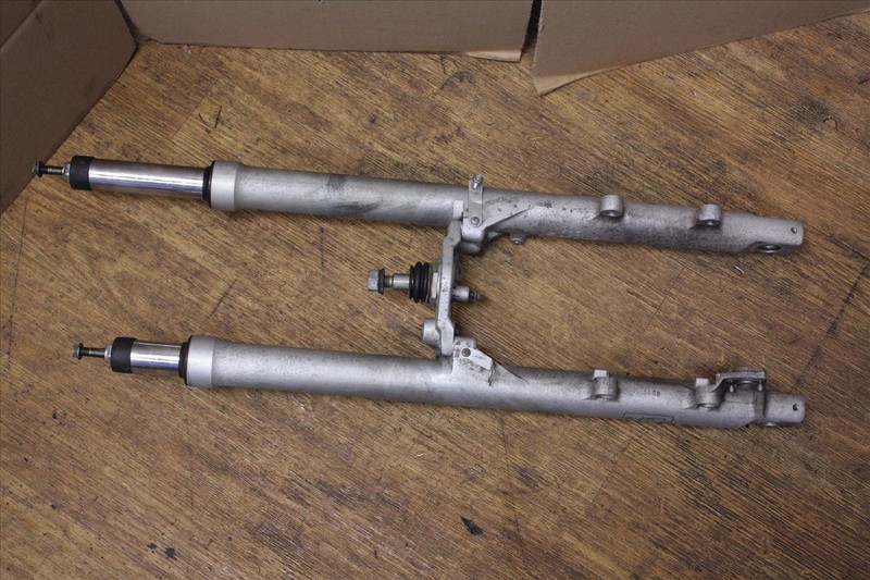 1999 BMW K 1200 LT FRONT FORK FORKS SUSPENSION TUBES BRIDGE ASSEMBLY K1200 * 99