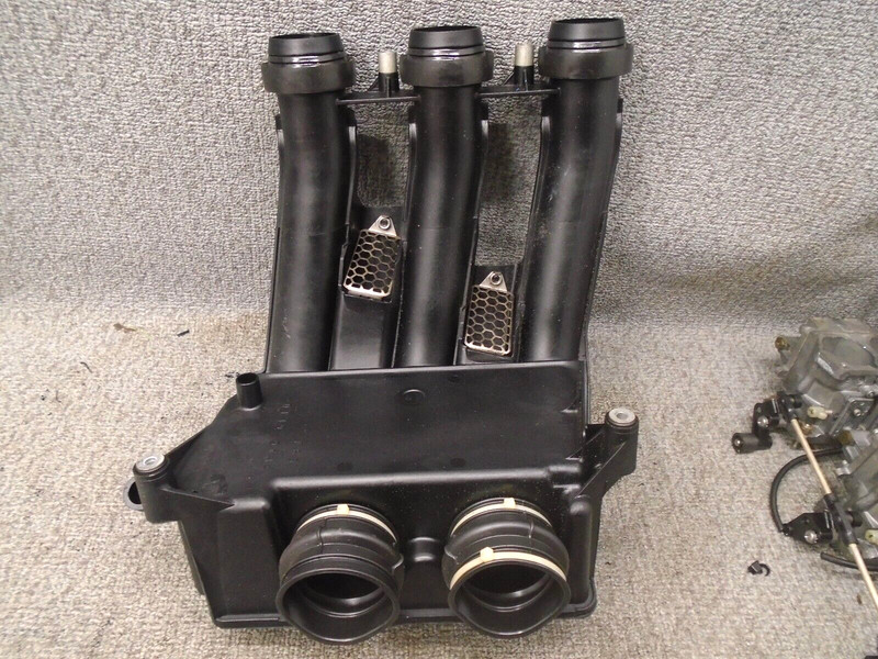 INTAKE SILENCER ASSY 69J-14440-00-00 YAMAHA OUTBOARD 2002-2004 200-225 HP MOTOR