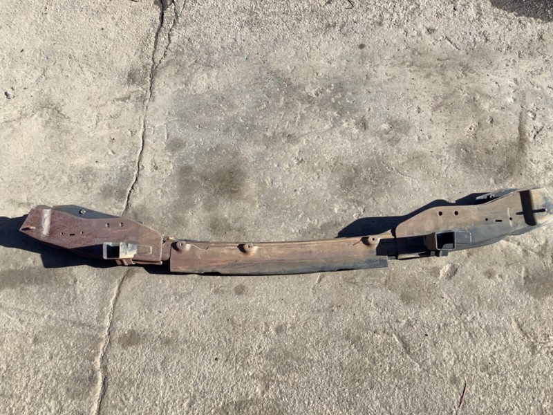 98-99 HONDA PASSPORT Front Steel Bumper Reinforcement 8-97201-017-0 OEM
