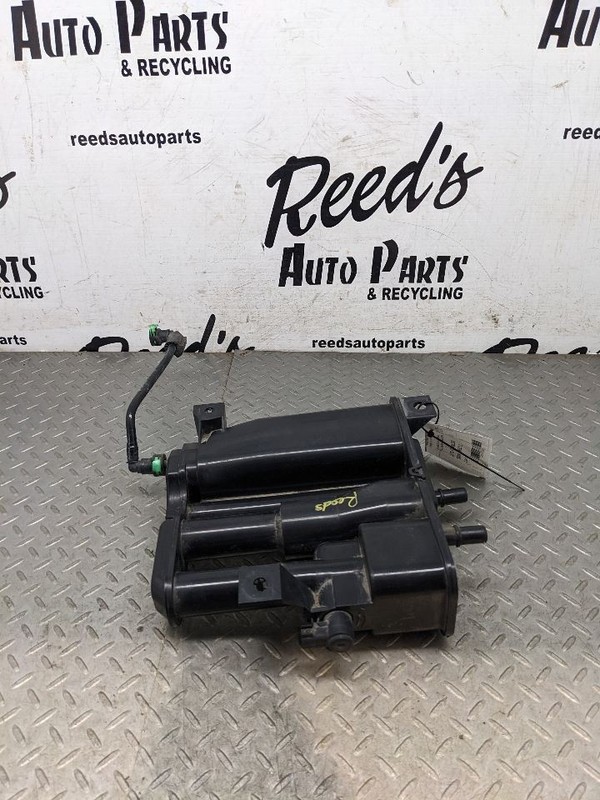 2018 - 2022 CHEVROLET EQUINOX FUEL VAPOR EVAPORATOR CHARCOAL CANISTER OE 1183567