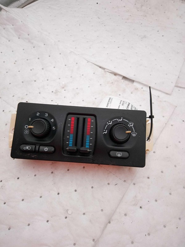 2009 Chevrolet Trailblazer A/C Selector Switch OEM Silver 91000 Miles