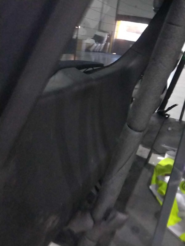Used Deck Lid fits: 2021 Chevrolet Trailblazer manual liftgate opt TB4 incandesc