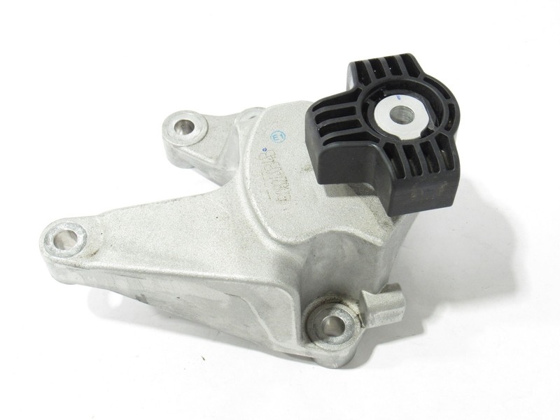 23-25 Polestar 2 2024 Engine Motor Crossmember Support Bracket Mount ;:Y