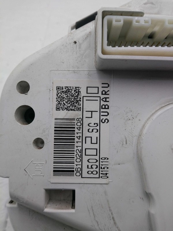 2014 Subaru Forester Speedometer Gauge OEM Black 85002SG420 96K Miles