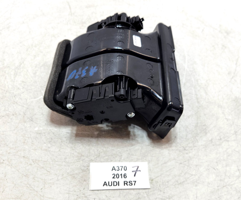 ✅ 2012-2018 OEM Audi RS7 Rear Center Console AC Air Vent Duct