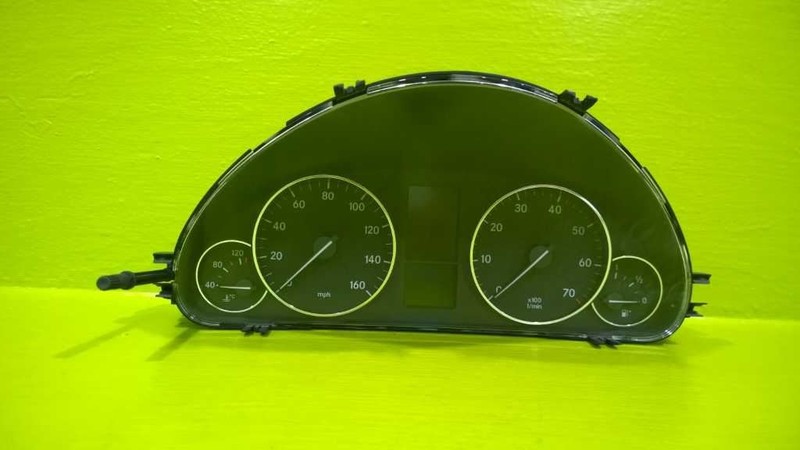 07 MERCEDES C230 SPEEDOMETER CLUSTER 231770 MILES OEM 2950-1