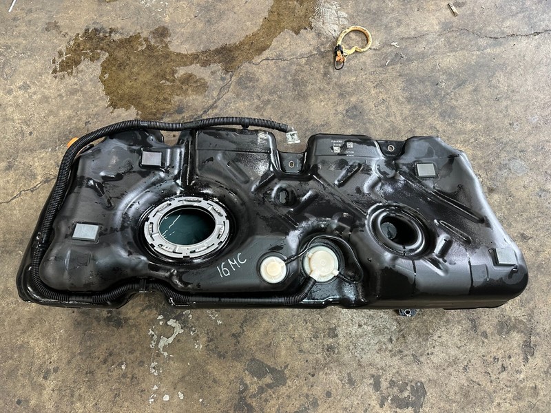 14-24 Mini Cooper F55 F56 F57 GASOLINE PLASTIC FUEL TANK OEM