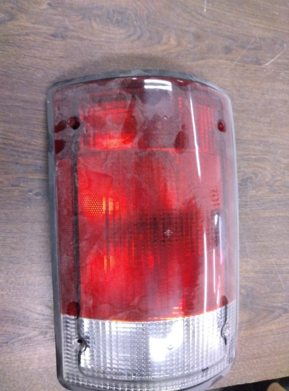 Passenger Right Tail Light Fits 95-04 FORD E150 VAN 3396630