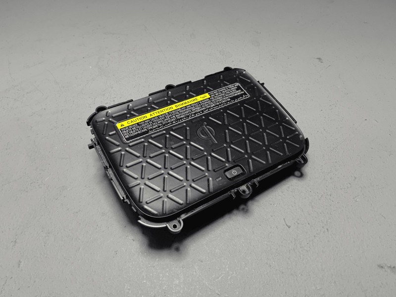 2019-2022 Toyota RAV4 Center Console Phone Wireless Charger Module Unit OEM