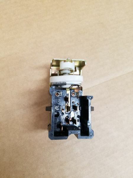 F1501996 Dash/Interior/Seat Switch 254367