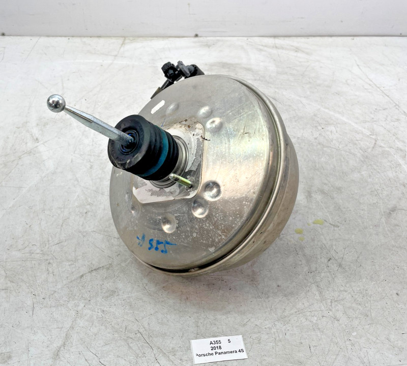 ✅ 2017-2018 OEM Porsche Panamera 4S 971 Brake Booster Master Cylinder Reservoir