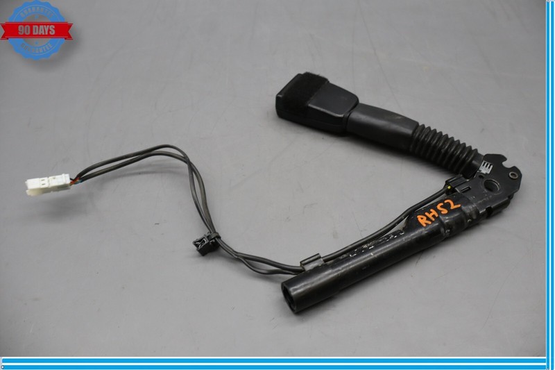 12-19 BMW F22 F30 ActiveHybrid 3 328I 335i Front Right Side Seatbelt Buckle Oem