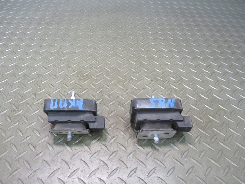 2006-2010 BMW E63 E64 M6 SMG TRANSMISSION MOUNT BRACKET SUPPORT SET OF 2