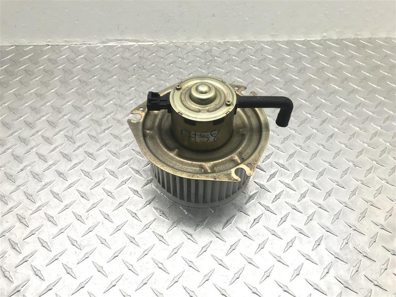 1993-1996 TAHOE SUBURBAN C1500 C2500 C3500 FRONT BLOWER MOTOR 615-00525