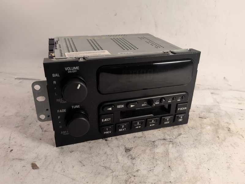 Delco Radio Cassette Player 16165184 For 1995-99 Buick Lesabre OEM