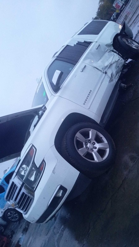 2017 Chevrolet Suburban 1500 Left Door Glass - Used, White, 147k Miles