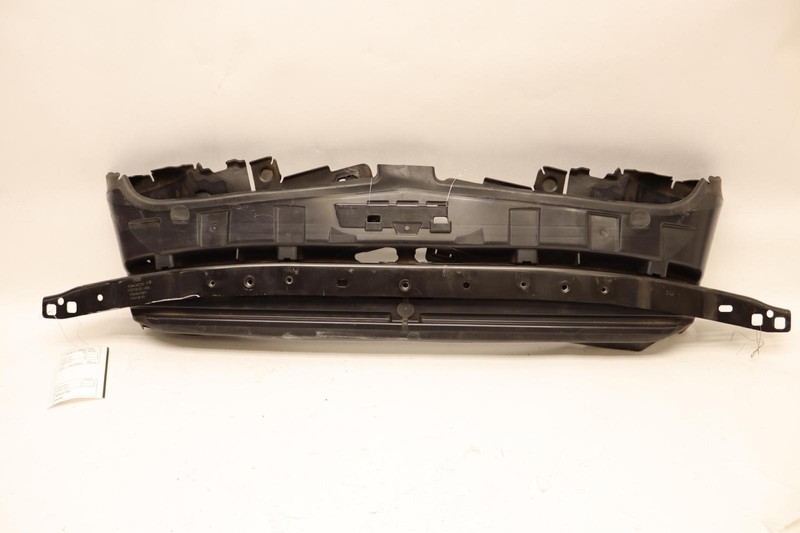 2019-2022 BMW X5 G05 FRONT RADIATOR SUPPORT BRACKET W/ PANEL COVER SHIELD OEM